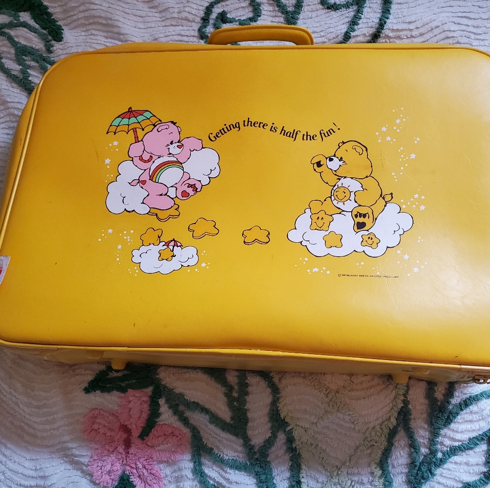 💛💫Carebear Suitcase💫💛